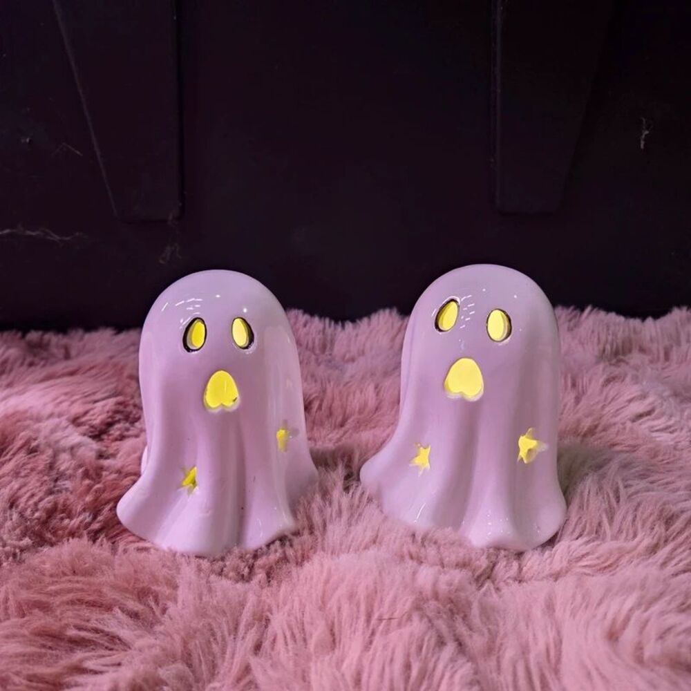 Ghost light up decor